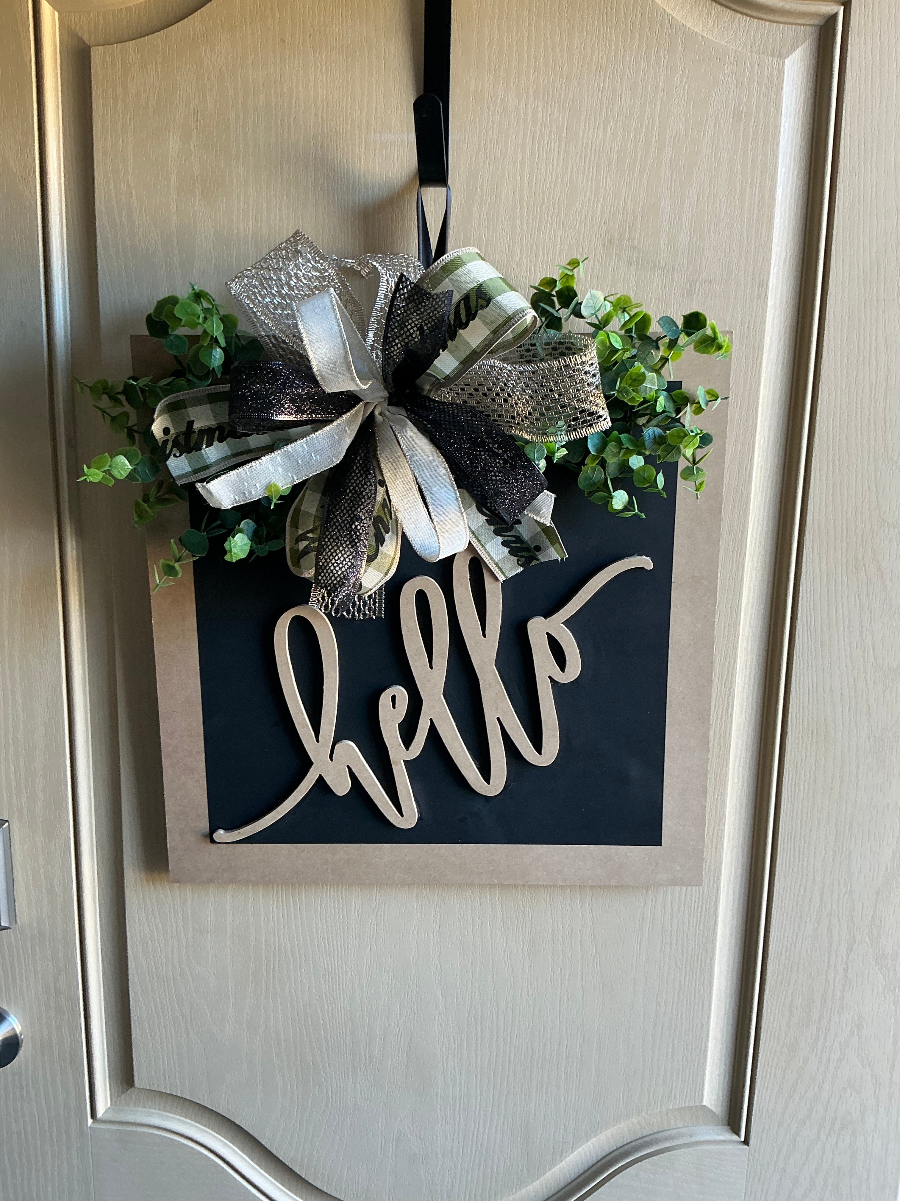 “Hello” Door Hanger w/Merry Christmas Ribbon
